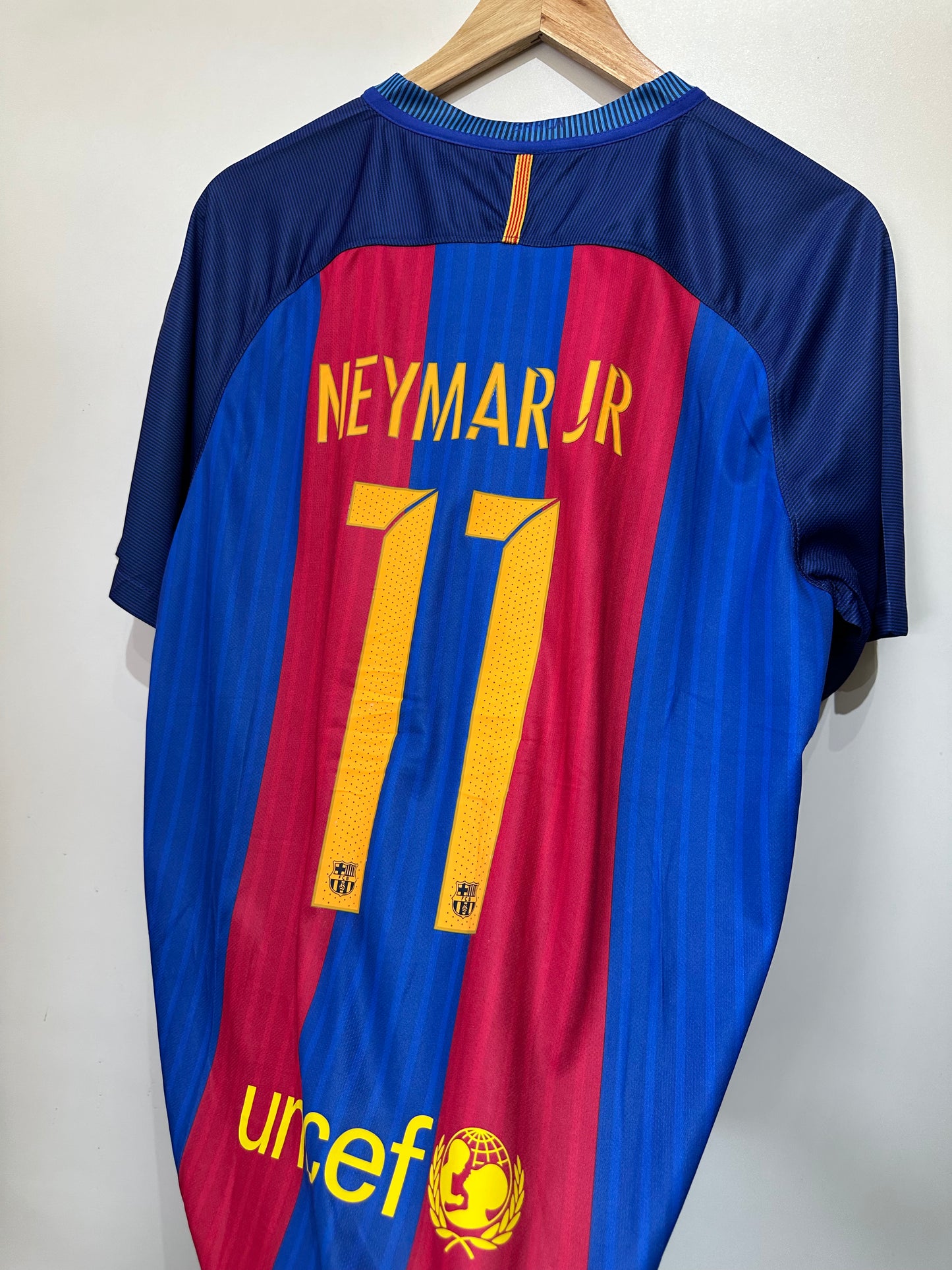 Camisa Retrô Barcelona retrô 2016/17