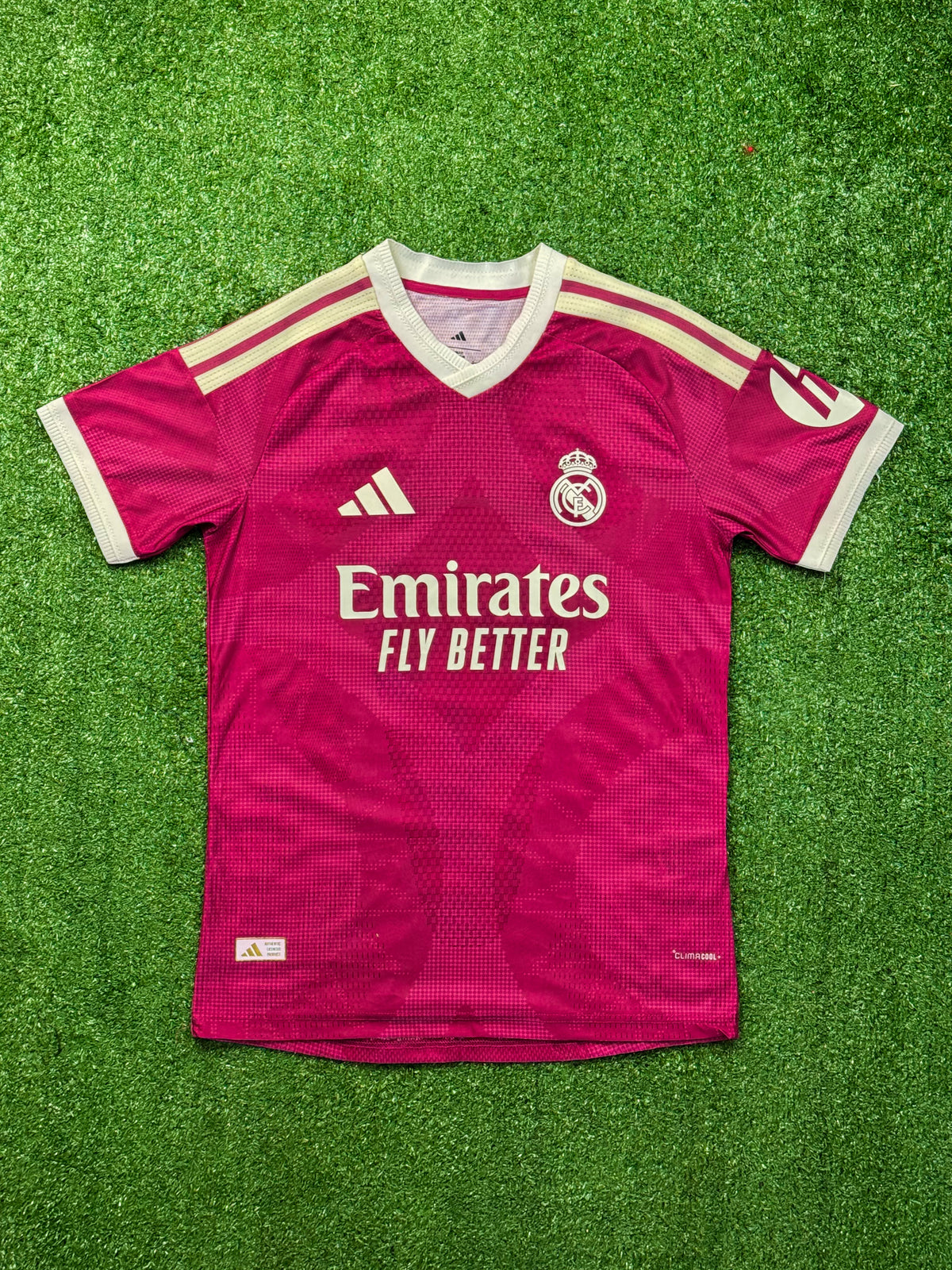 Camisa Real Madrid Third 26/27  Jogador Masculina - Rosa