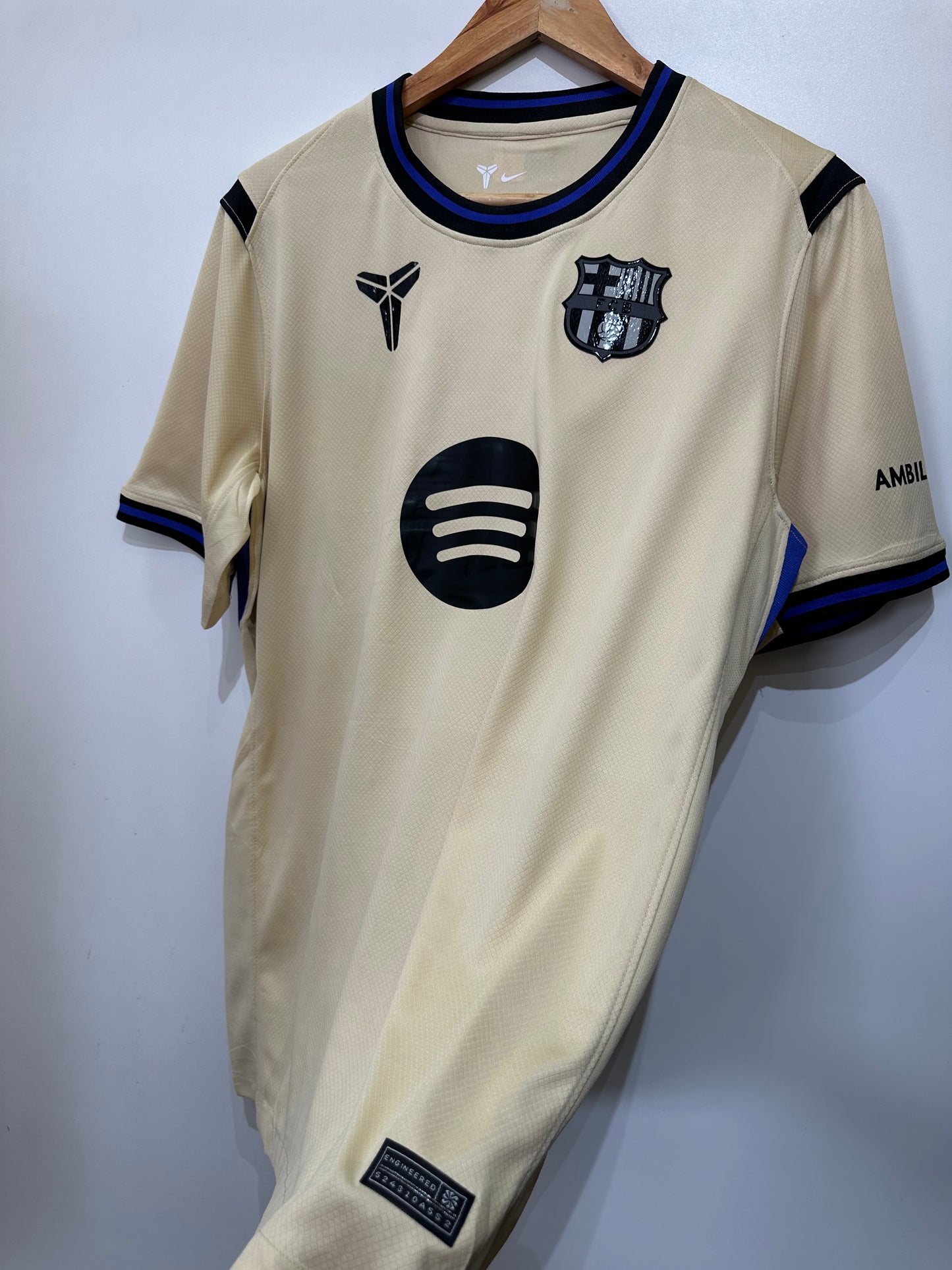 Camisa do Barcelona x Kobe BRYANT 2025/26