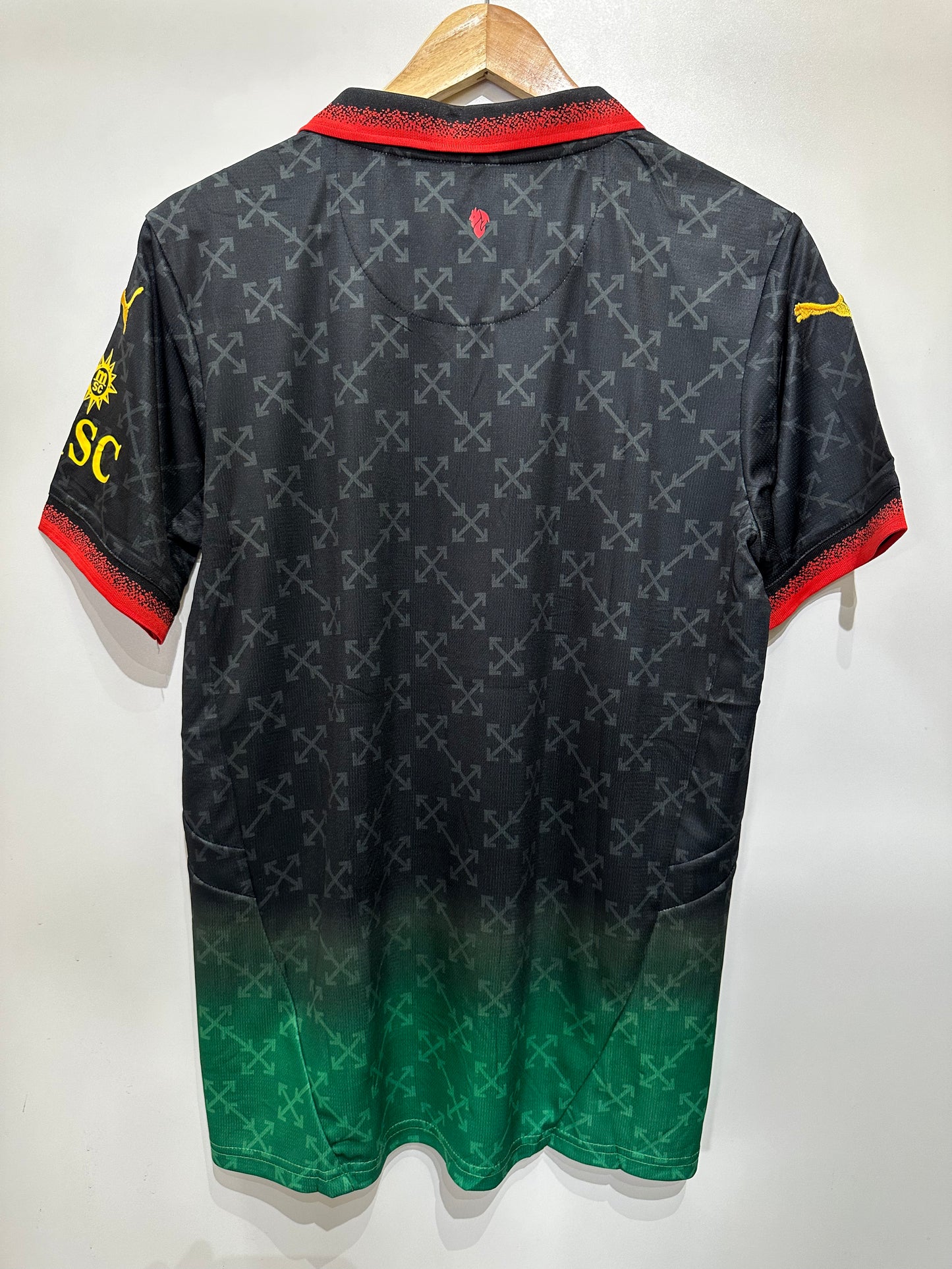 Camisa do Milan x Off White