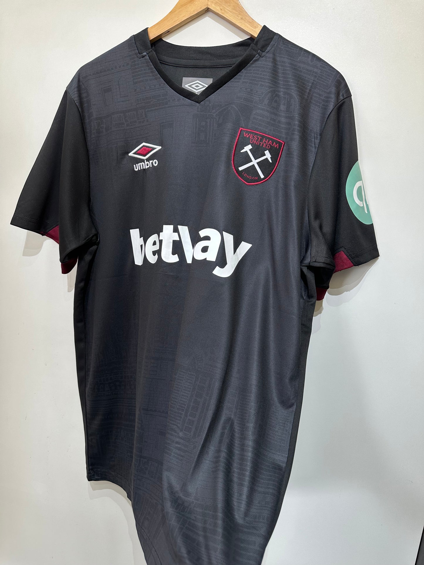 Camisa Umbro West Ham Away 2025/26