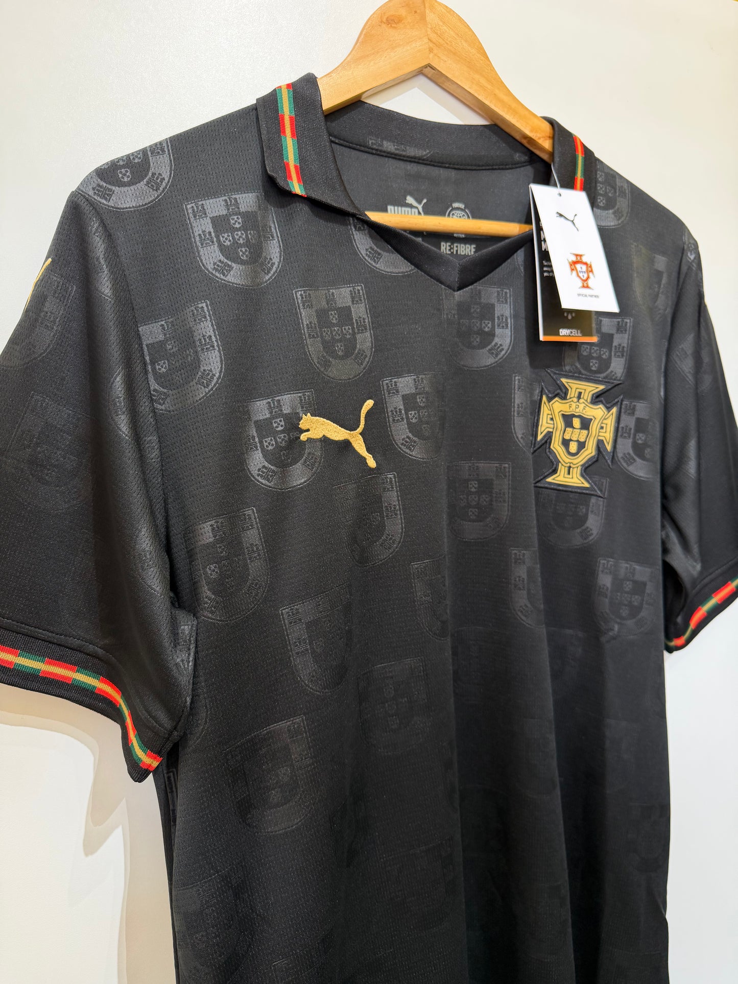 Camisa do Portugal pantera negra 2025/26