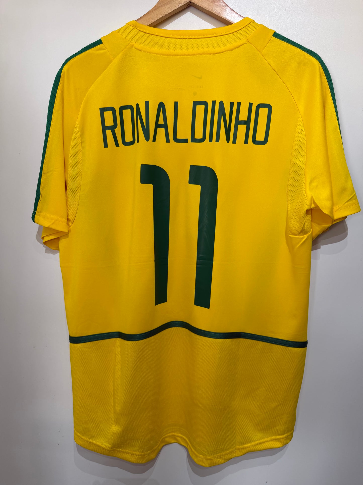 Camisa do Brasil 2002 Ronaldinho 11