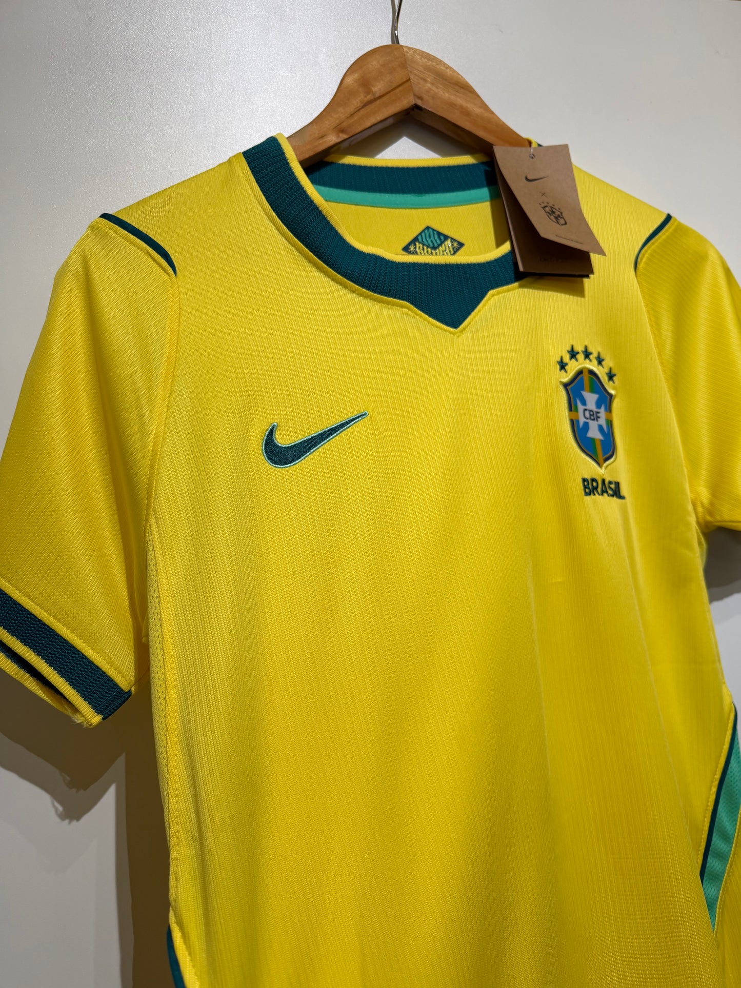 Camisa Brasil Nike I 2026/27 Torcedor Pro Feminina