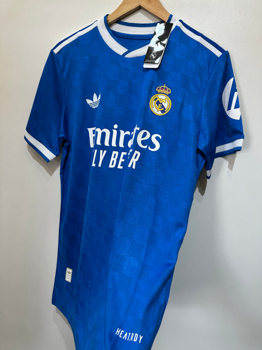 CAMISA DO REAL MADRID III VERSÃO JOGADOR 2025/26