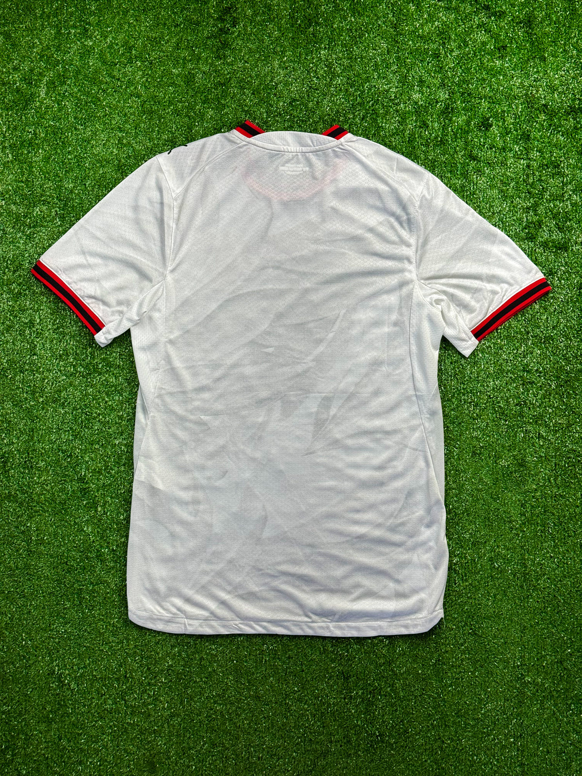 Camisa Milan II 2026/27 Versão torcedor Masculino