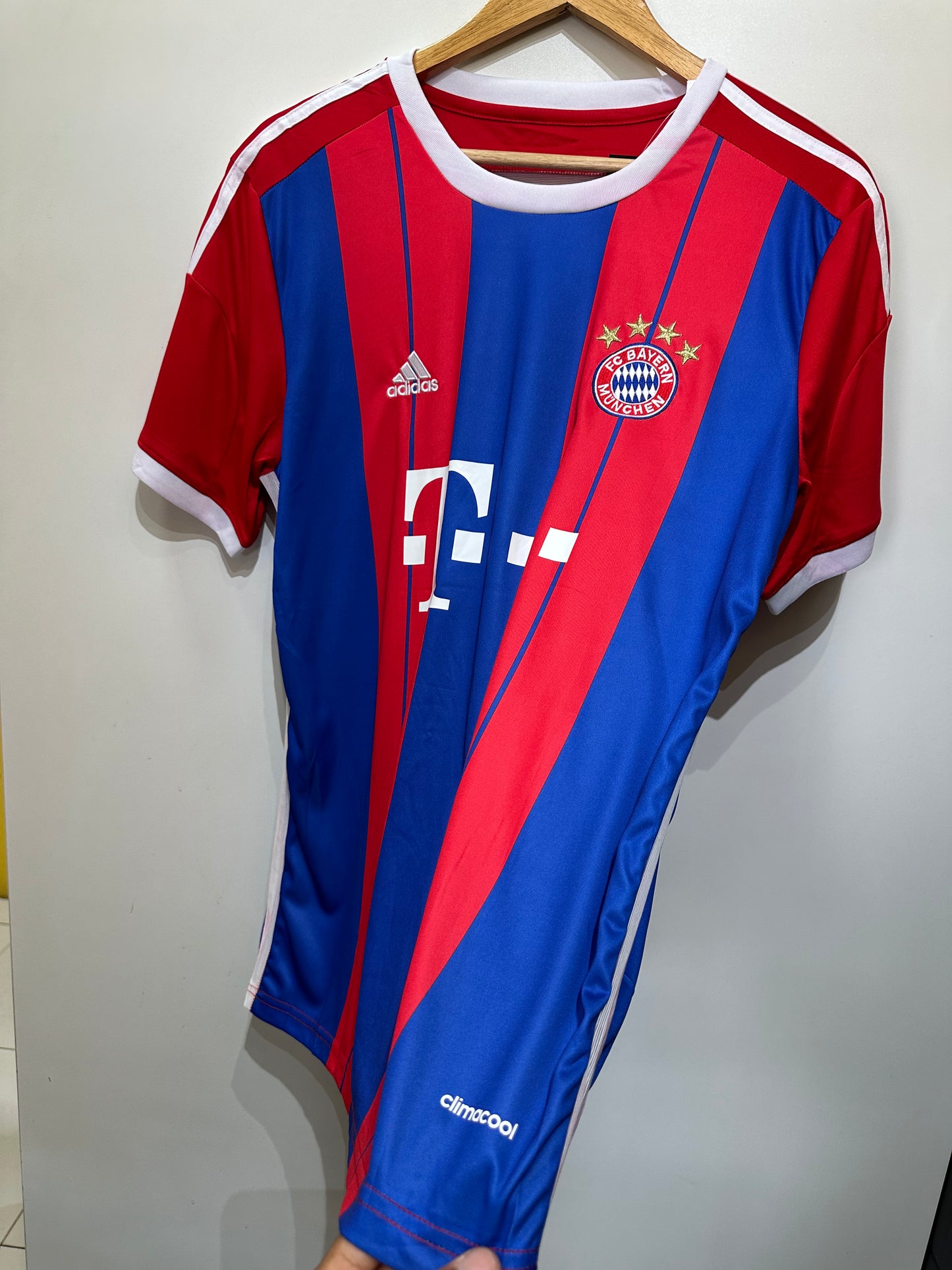 Camisa Retrô Bayern de Munique Home I 14/15