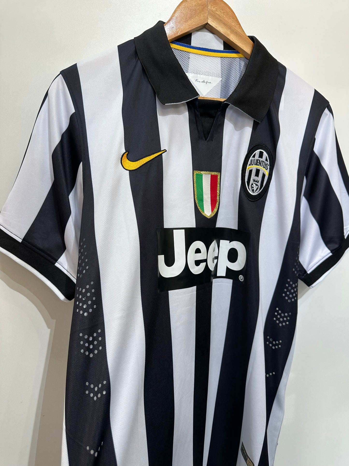 CAMISA JUVENTUS RETRO 2014/25