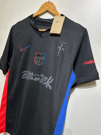 CAMISA DO BARCELONA X TRAVIS SCOTT